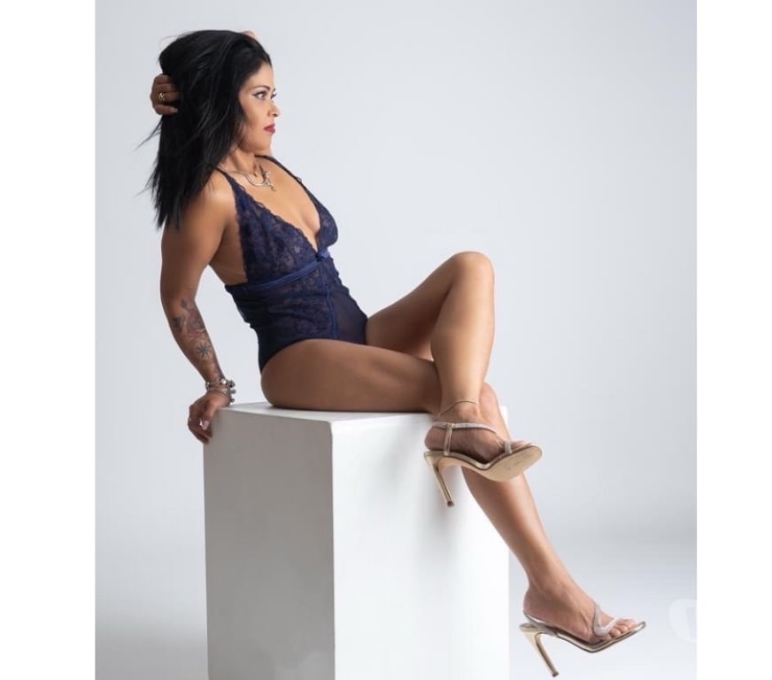 Escorts West London Hillingdon - Photos for Brazilian Babe in Hayes Harlington 💋💋