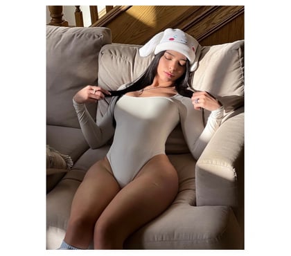 Escorts and Massages Canning Town East London - Photos for Brazilian party girl 💥🔥🥰