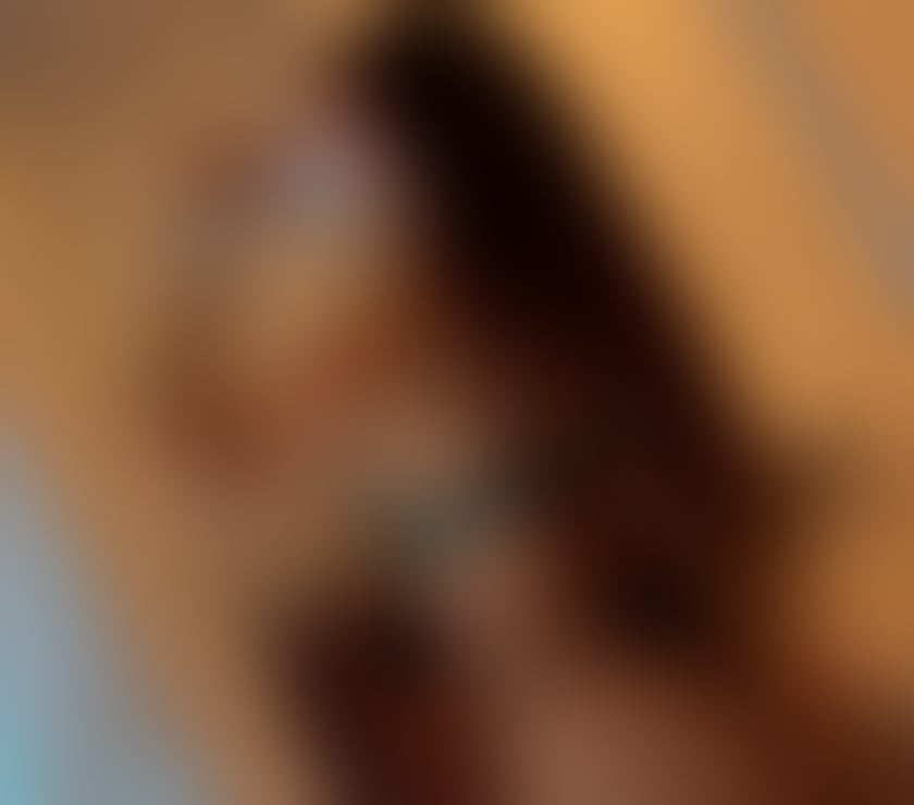 Escorts South East London Bromley - Photos for Amanda Brazilian🇧🇷REAL PHOTOS💥SWEETIE SEXY👅party