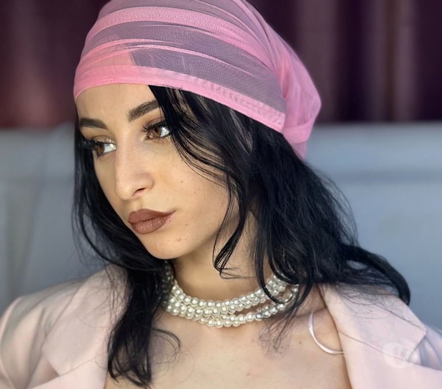 Adult Entertainment Bedfordshire Luton - Photos for Saraiangel +447766440527