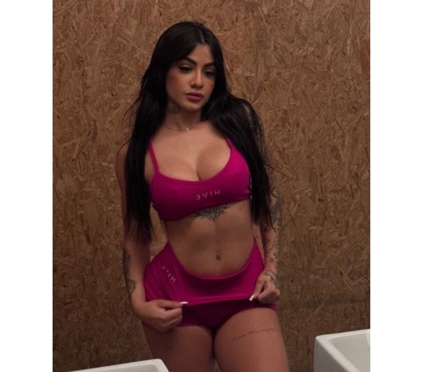 Escorts West Midlands Birmingham - Photos for I arrived in the city for the first time.24 7❤️