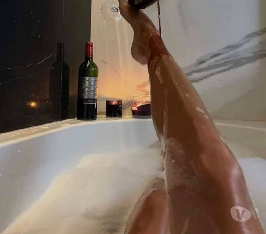 Escorts West London Hounslow - Photos for ❤️🥂Penelope big ti$$ big a$$ 🥂❤️