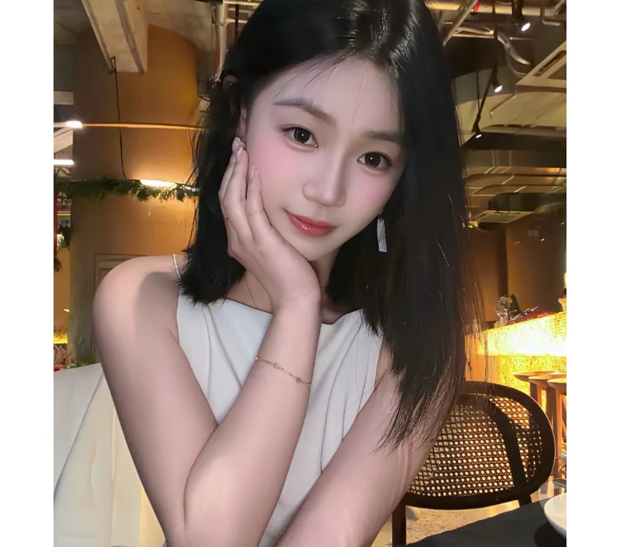 Escorts Edinburgh Holyrood Park - Edinburgh - Photos for 🌺 ✨ Calm Allure &✨ Graceful Style 🌺