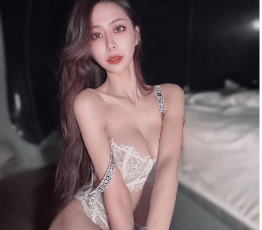 Escorts Kent Medway - Kent - Photos for NEW HERE💋GFE💋OWO💋NO RUSH