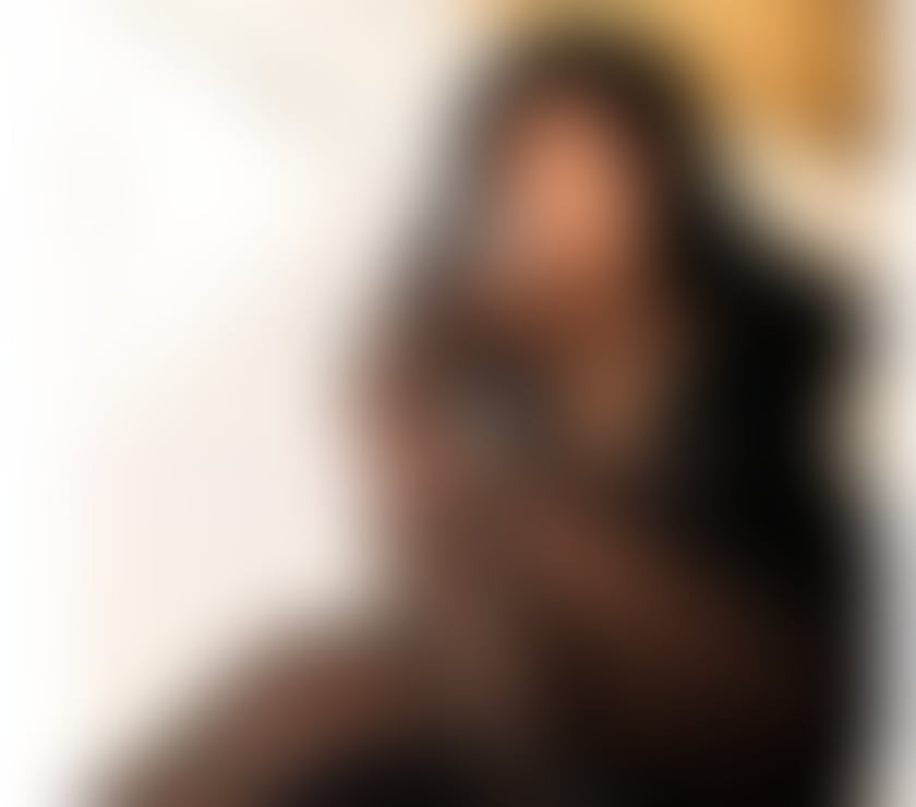 Escorts South East London Shooter`s Hill - South East London - Photos for Sweet, Elegant & Discreet Companion - Ready to Spoil you.