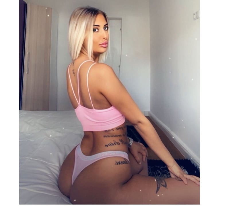 Escorts Luton Town Centre Luton - Photos for brazilian blonde🇧🇷service no rush👅❤️