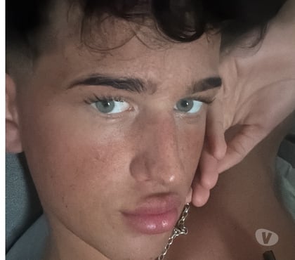 Gay escorts Birmingham City Centre Birmingham - Photos for British boy Vinson 💋👅