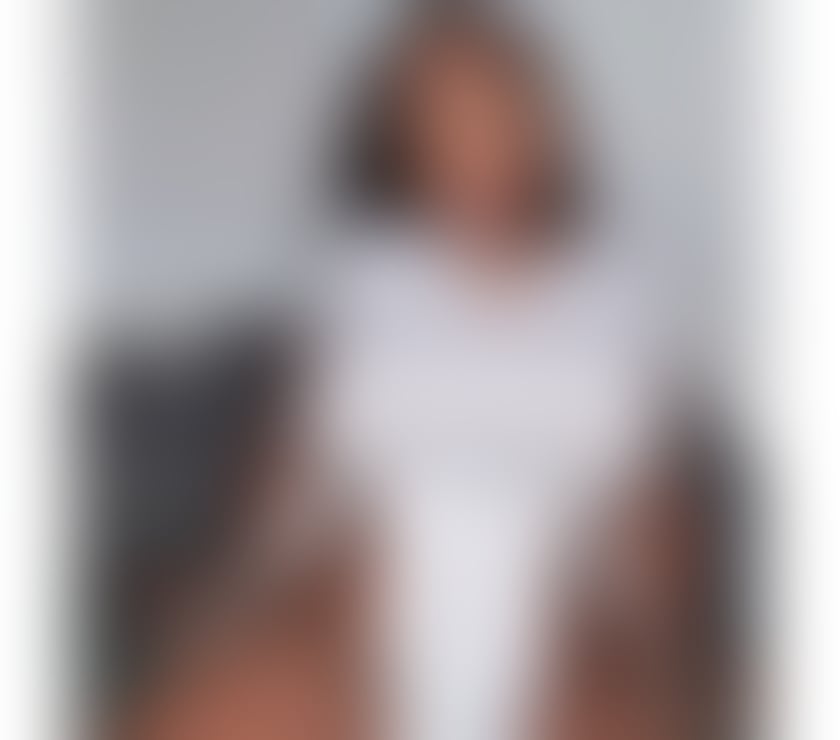 Escorts South East London Sydenham - South East London - Photos for HOT Fun Loving Latina AMELIA! 🎉PARTY🎉