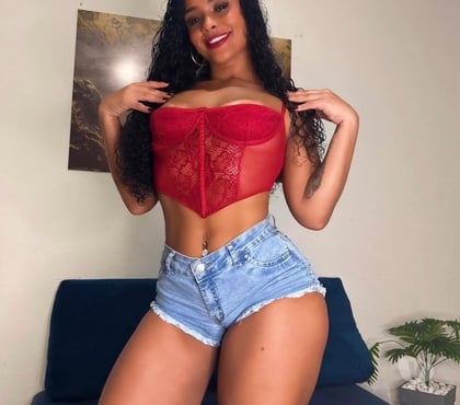 Escorts Milton Keynes City Centre Milton Keynes - Photos for LATINA 🔥 FIRST TIME HERE