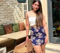 HOT SEXY MODEL AVAILABLE FOR SERVICE