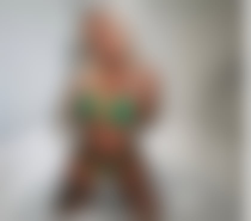 Escorts Staffordshire Stoke-on-Trent - Photos for 27YRS🍭💦 BABY Face🔝PARTY🎉 VIDEO CALL OR OUTCALL