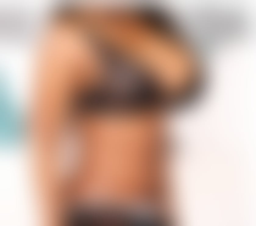 Escorts Edinburgh Edinburgh Old Town - Edinburgh - Photos for New super busty north American ebony girl . happy new yearxo