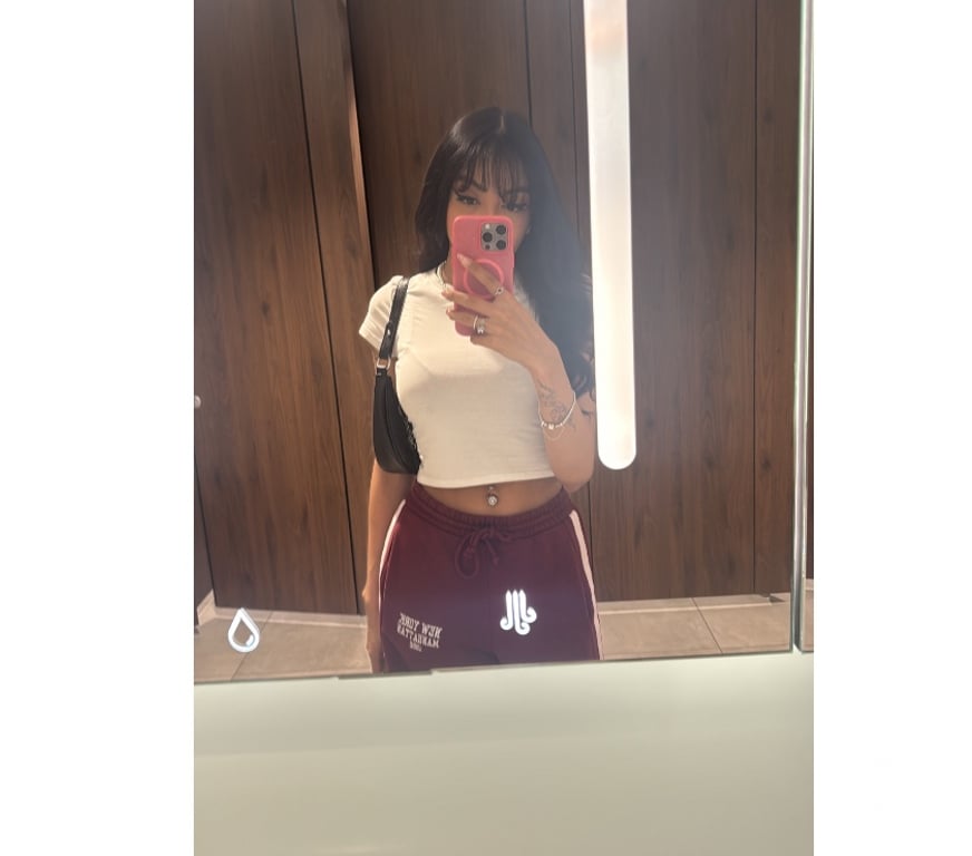 Trans Escorts East London Canary Wharf Station - East London - Photos for Julliani Ts Brasilian