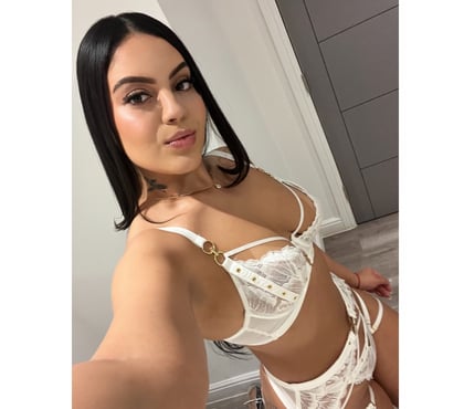 Photos for Angel - Your queen is back