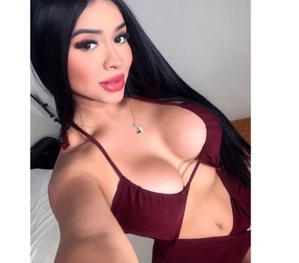 Escorts Plaistow East London - Photos for ✨️Juliana PARTY GIRL NEW IN TOWN BRAZILIAN 🇧🇷