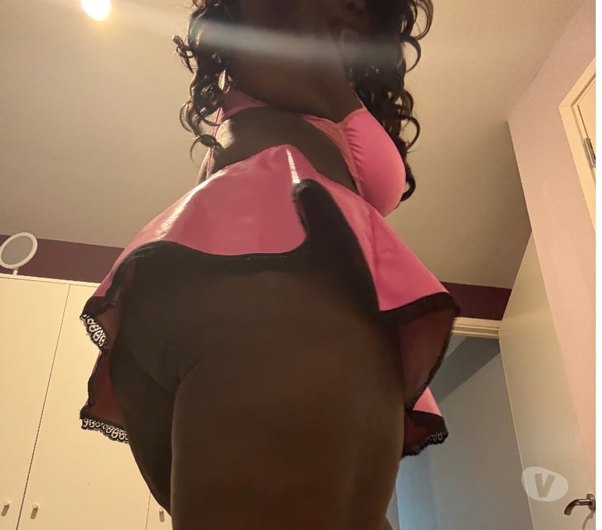 Escorts North London Finsbury Park Station - North London - Photos for Have fun with Chocolate candy