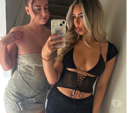 Escorts Wrexham City Centre Wrexham - Wales - Photos for 👄DUO LIPS👄VIDEOCHAT-IN-OUT👄