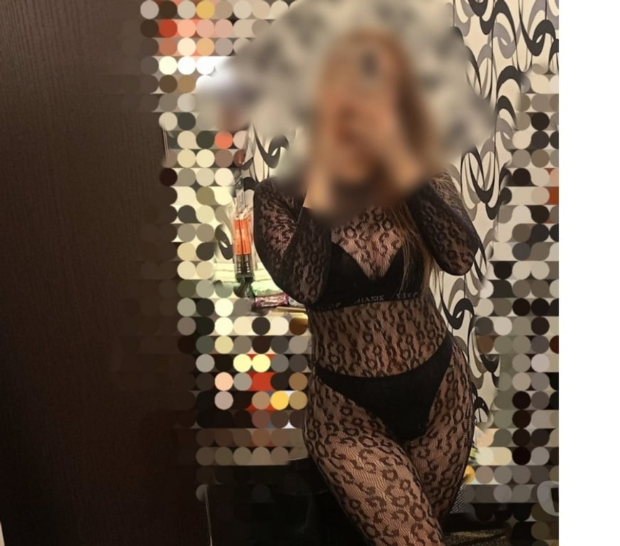 Escorts Glasgow Whiteinch - Glasgow - Photos for sexy Sarah 🌺 available Now ✅