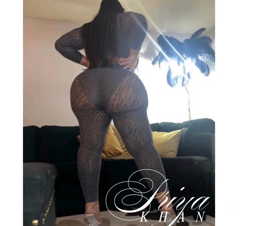 Escorts East London Commercial Road - East London - Photos for British🇬🇧Priya Khan🇮🇳 bbw partygirl🥂