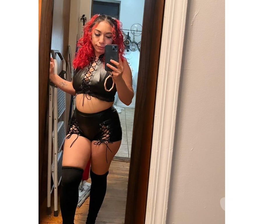 Escorts Carmarthenshire - Wales Kidwelly - Carmarthenshire - Photos for Sweet , fantasy cosmy lady available in town