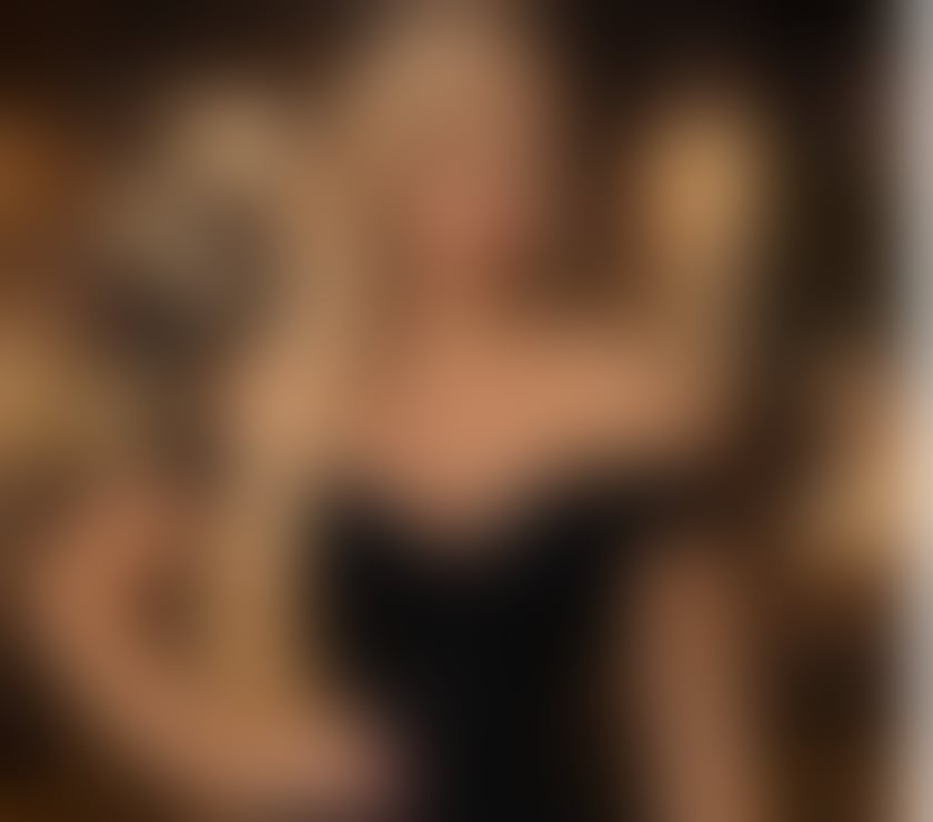 Escorts East London Canary Wharf Station - East London - Photos for Exclusive GFE • Elegance & Desire