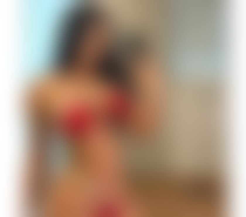 Escorts and Massages Manchester City Centre Manchester - Photos for Julia Brazilian 🇧🇷 very hot 🔥 New in town