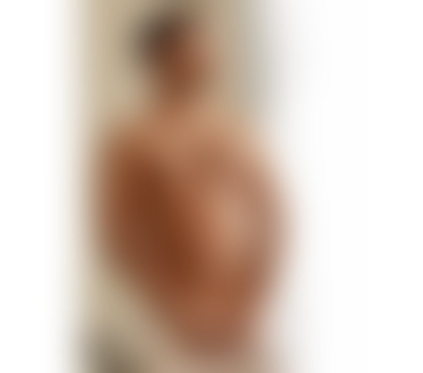  Gay massage North West London West Acton Station - North West London - Photos for Brazilian brunette, big, available for top massage.