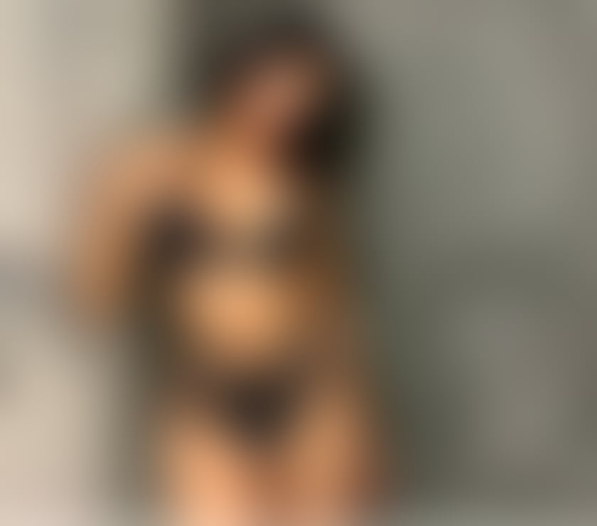 Escorts Bedfordshire Luton - Photos for Back in luton domination strapon