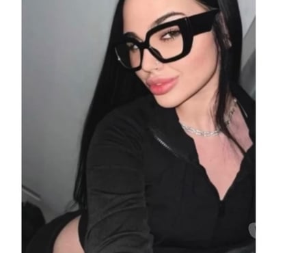 Escorts and Massages Luton Town Centre Luton - Photos for Verified • Real Photos • Elegant & Discreet Companion