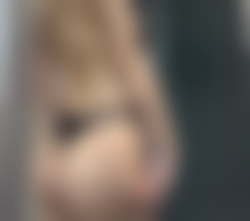 Escorts Nottinghamshire Nottingham - Photos for Hot Sexy Lightskin Babe😍