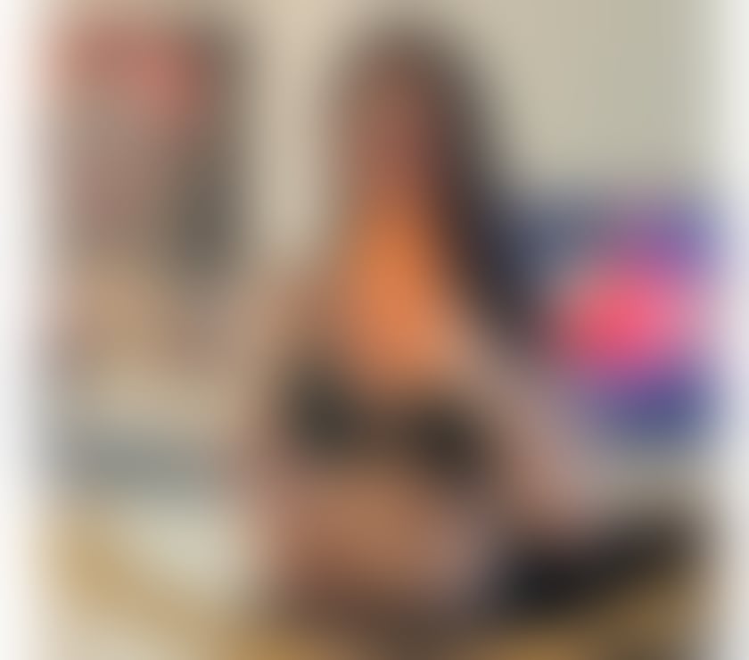 Escorts West London Acton Central Station - West London - Photos for Yara- Tântric Massage from Amazon Brazil