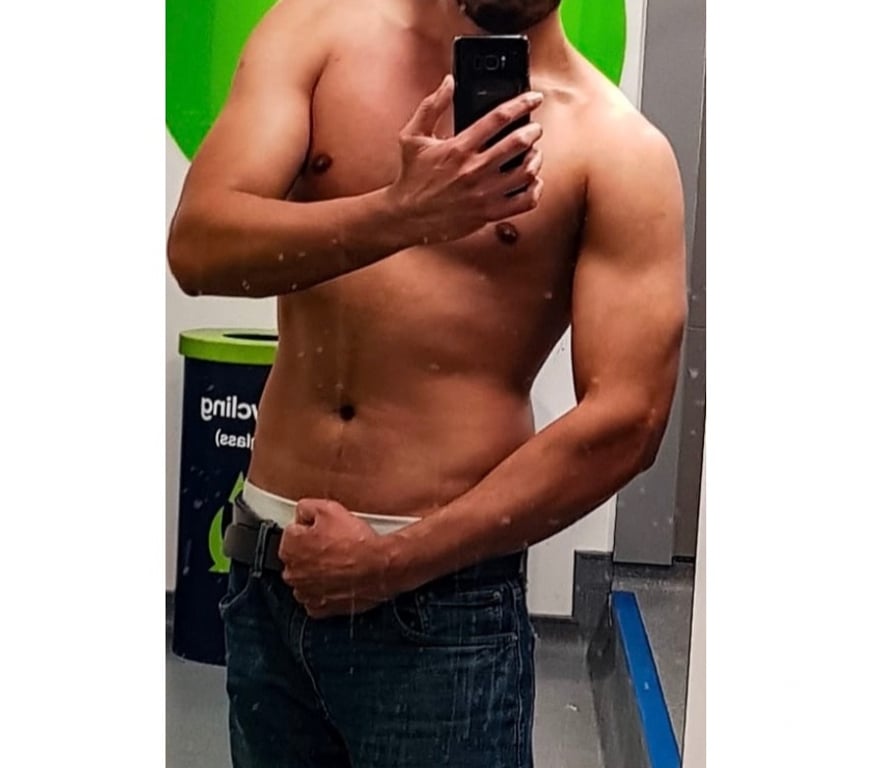 Escorts Hampshire Basingstoke and Deane - Photos for Massage services for women and couples in basingstoke.