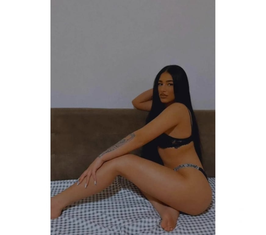 Escorts South West London Tooting Broadway Station - South West London - Photos for Ally 🥳 NEW girl in town 📞 CALL NOW 📞 💕