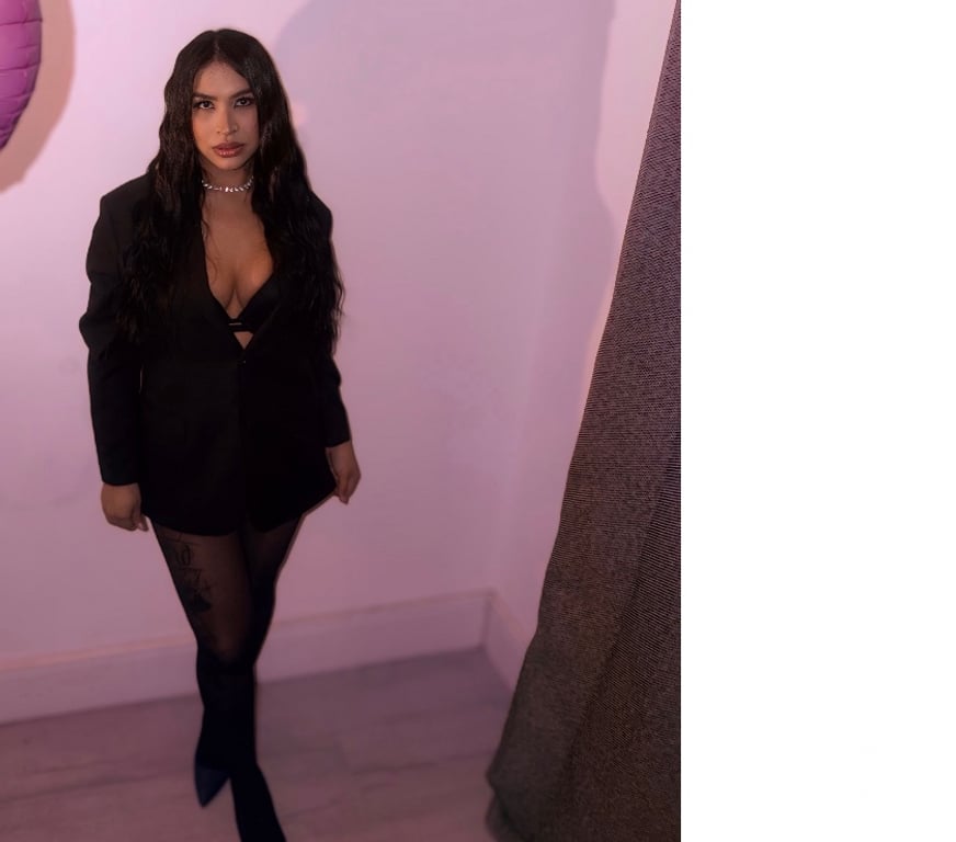Escorts South West London Fulham Broadway Station - South West London - Photos for KAVYA |BACK IN TOWN“Sweet, HOT LATINA 😋😈🔥