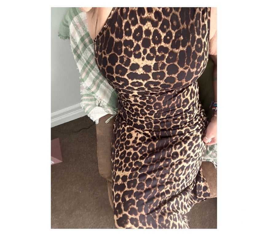 Adult Entertainment Warrington Croft - Warrington - Photos for Housewife hairy MILF £15 for 5 min