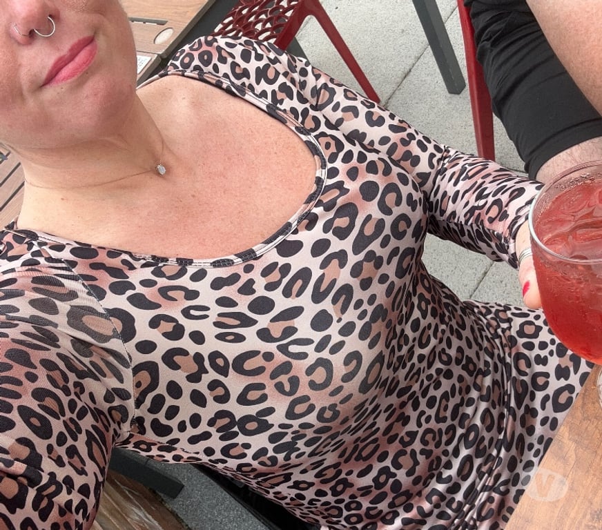 Adult Entertainment Windsor and Maidenhead Ascot - Windsor and Maidenhead - Photos for Housewife hairy blonde MILF £15 for 5 min 07341198250