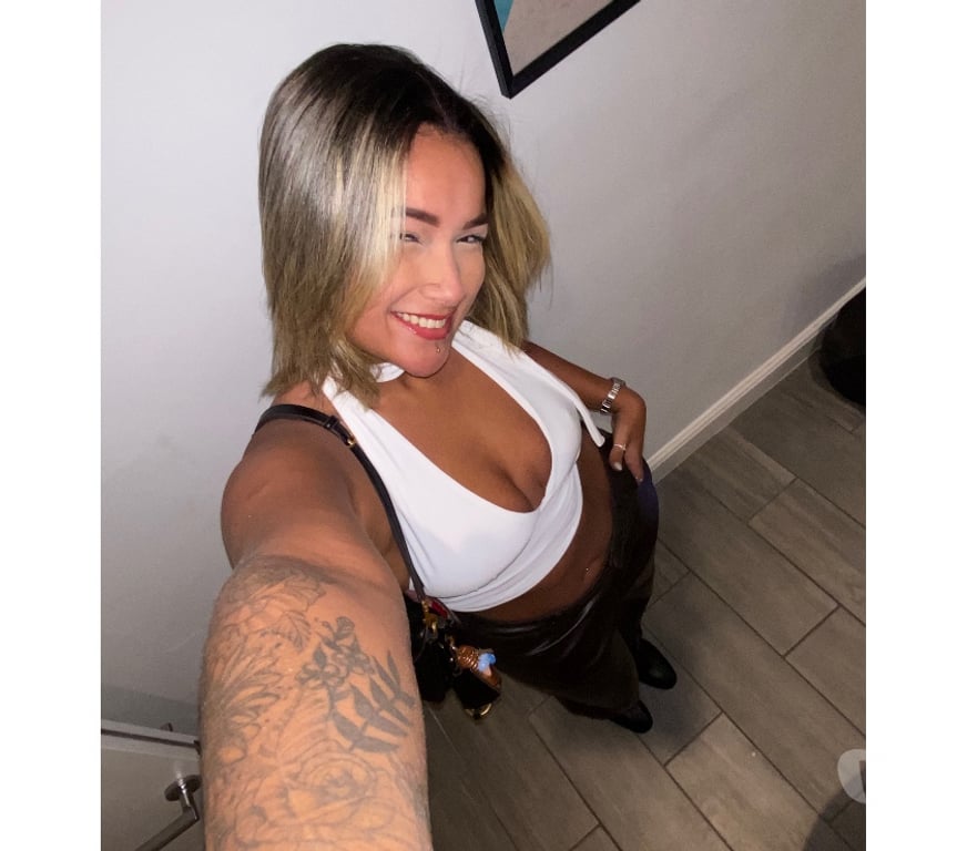 Escorts East Sussex Brighton - Photos for Lia 🔥REAL PHOTOS🍸Brazilian Party Girl 🇧🇷