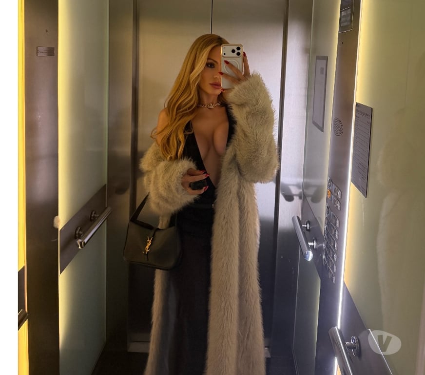 Trans Escorts South West London Battersea - South West London - Photos for TS𝐆𝐈𝐑𝐋 𝐍𝐄𝐗𝐓 𝐃𝐎𝐎𝐑🔥