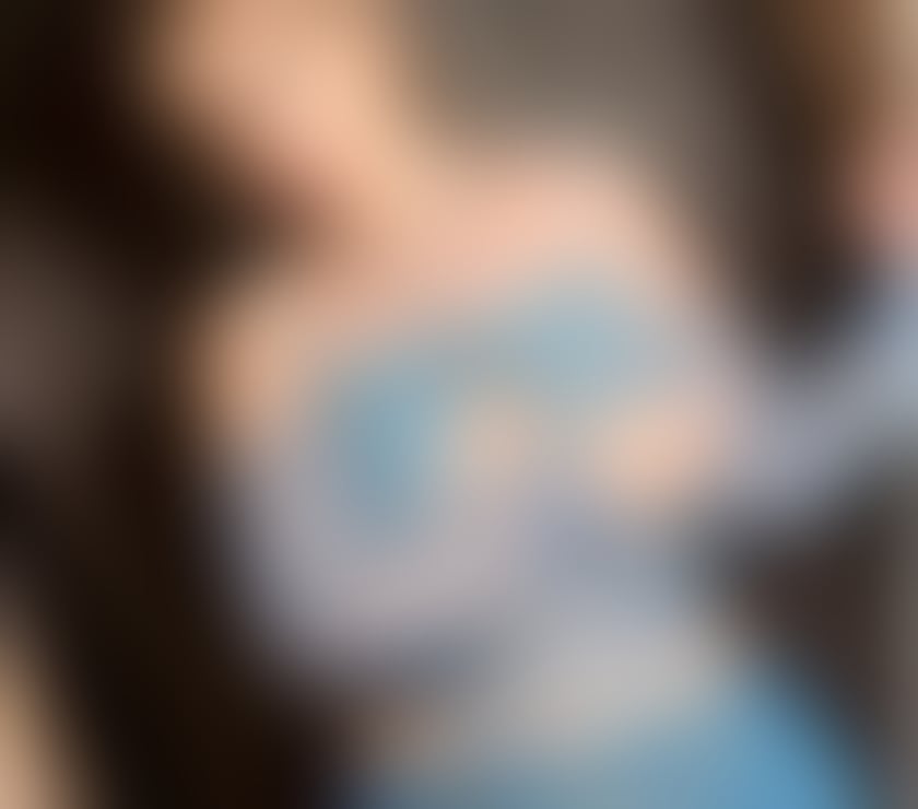 Escorts South Yorkshire Rotherham - Photos for British Curvy Annemarie - Reassuringly Expensive