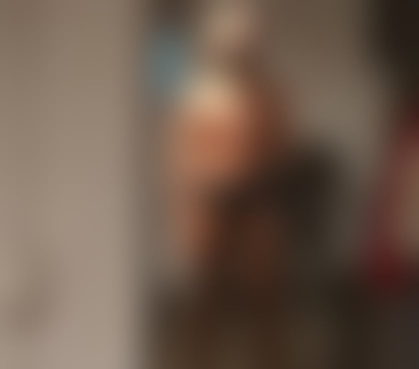 Escorts East London Aldgate East Station - East London - Photos for Gay Massage Relaxing