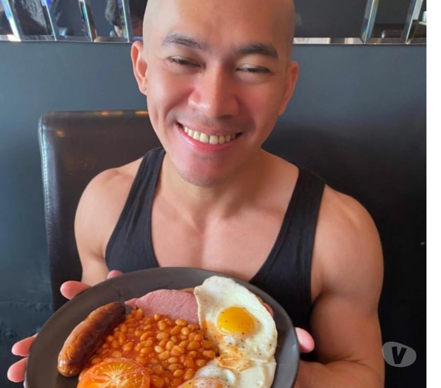 Escorts East London Aldgate East Station - East London - Photos for Gay Massage Relaxing