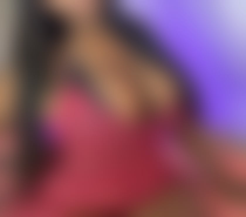 PARTY EBONY AFRICAN CURVY CHOCOLATE