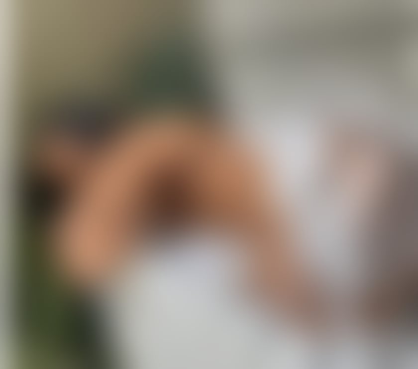 Escorts East London Redbridge - Photos for AMAZING BRUNETTE FIRST TIME IN TOWN PARTY