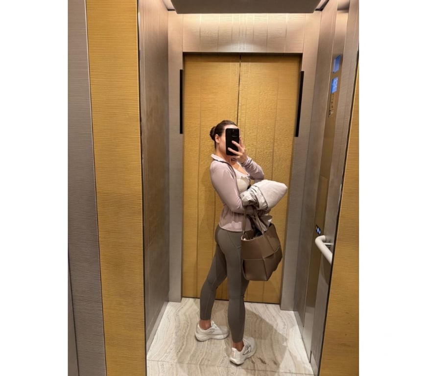 Escorts Cambridgeshire Cambridge - Photos for Booking in Advance ------- OUT CALLS ONLY ! ❤️