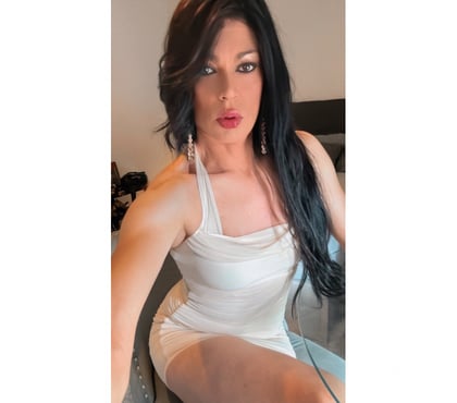  Escorts Mansfield Town Centre Mansfield - Photos for Lorenatvgirl trans brasilian XXL