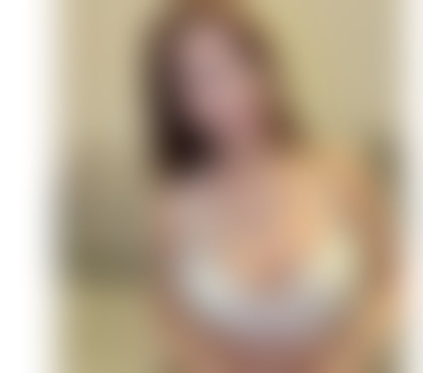 Escorts and Massages Dudley Town Centre Dudley - Photos for Top 1 ❤️ BEST ASIAN Massage