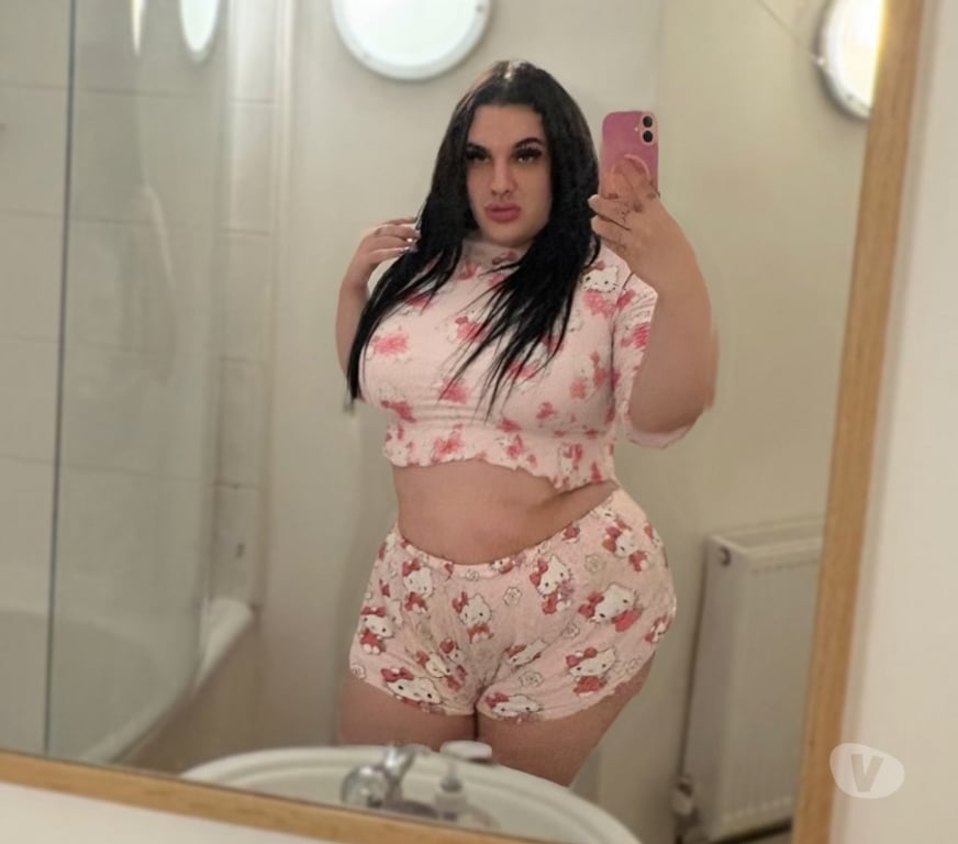 Trans Escorts East London Newham - Photos for THICK FAT ASS AMELIA party 😋😜