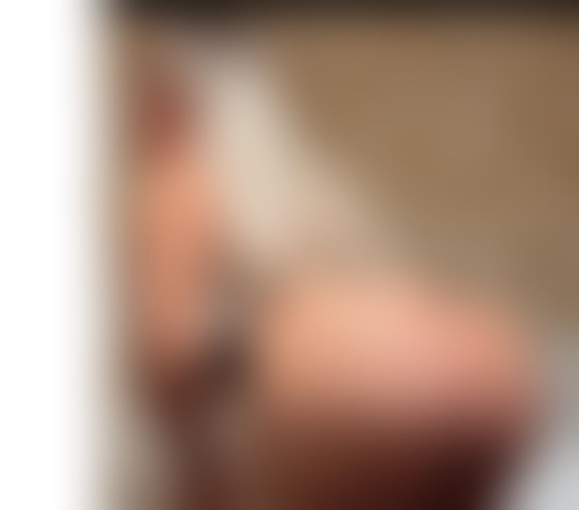 Escorts North West London Golders Green - North West London - Photos for Bruna👅🍭big ass🍑🍑party🍺🍾🥃