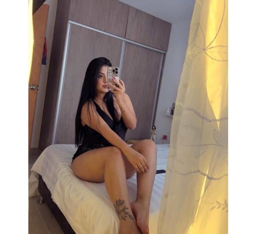 Escorts South East London Croydon - Photos for New baby❤️‍🔥 colombia girl 🩷 availble 24h