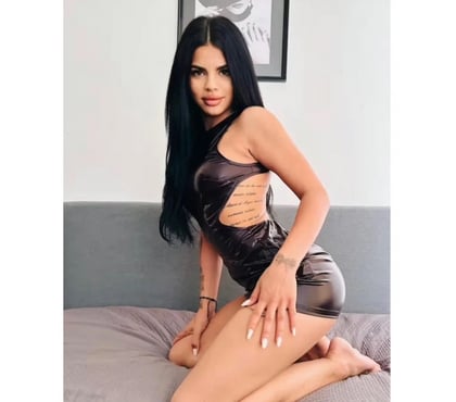 Escorts Stockport Town Centre Stockport - Photos for Ella Not Rush Real Pics 🍑 PARTY GIRL